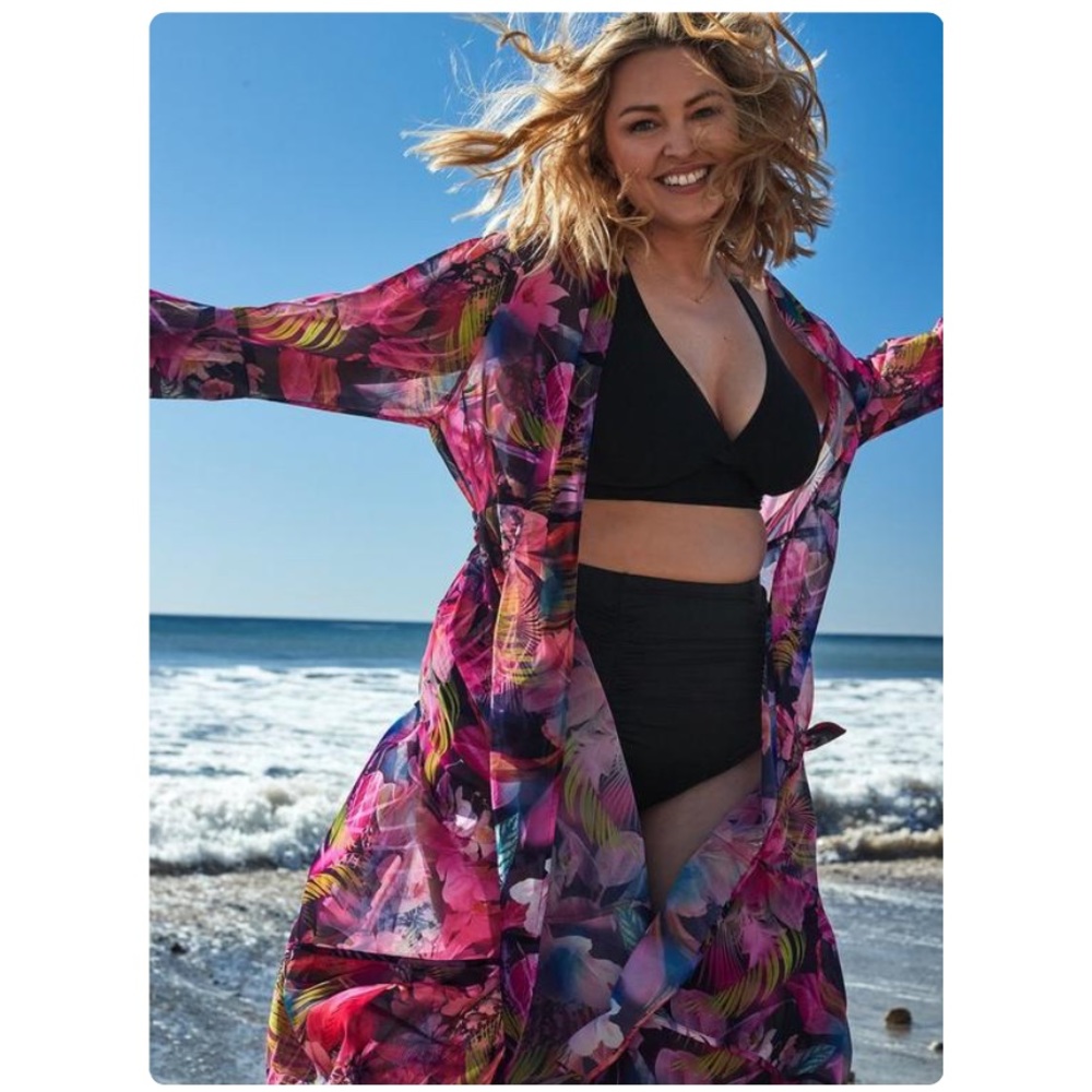 NWOT Torrid Maxi Pink Floral Chiffon Ruffle Hem
Coverup Kimono Size 3X - Picture 2 of 8